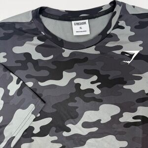 Gymshark Camo Athletic TShirt Mens XL Short Sleeve Crew Neck Performance Gym